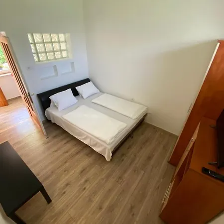 Apartment Amarin *